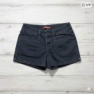 UNIONBAY Low Rise Y2K Charcoal Gray Cargo Style Shorts Cuffed Hem Juniors Size 5